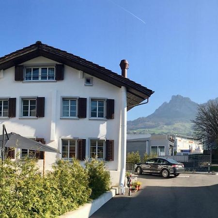 Bed and Breakfast No Such Thing Schwyz Exteriér fotografie